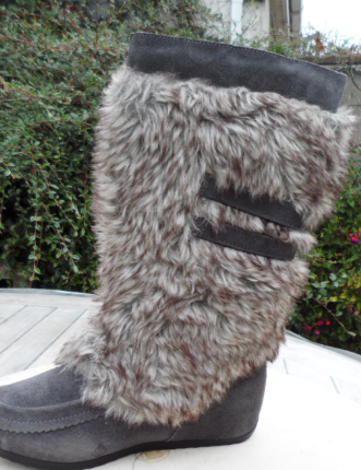 grey suede boots - Click Image to Close